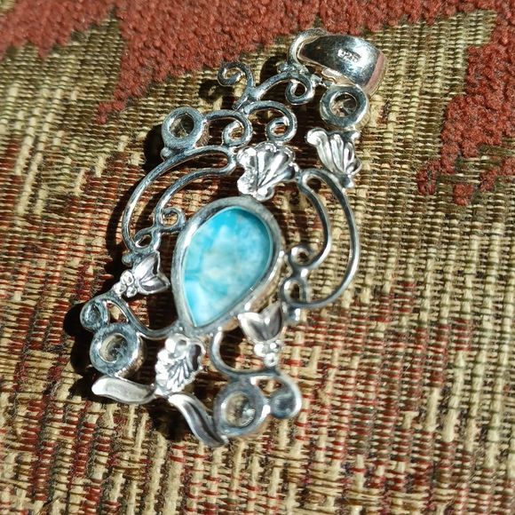 Lar y Mar stone with blue semiprecious stones likely topaz & 925… - Picture 5 of 7